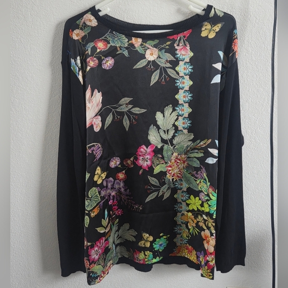 Women's Johnny Was Cashmere & Silk Long Sleeve Floral Black Pullover Top Blouse - Picture 3 of 7